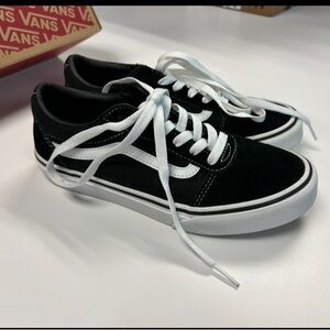 Children’s Vans (worn for 2 hours)